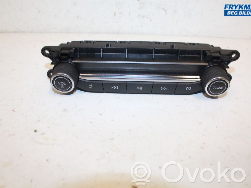Ford Kuga III Unidad delantera de radio/CD/DVD/GPS 