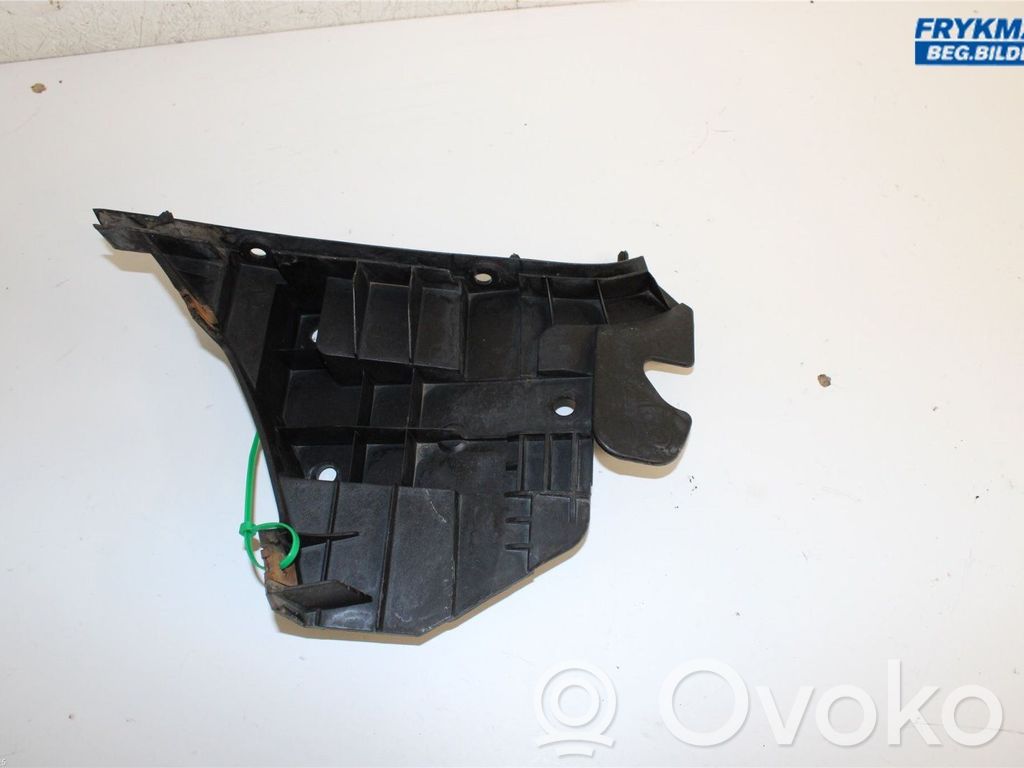 Volvo V70 Front bumper mounting bracket 