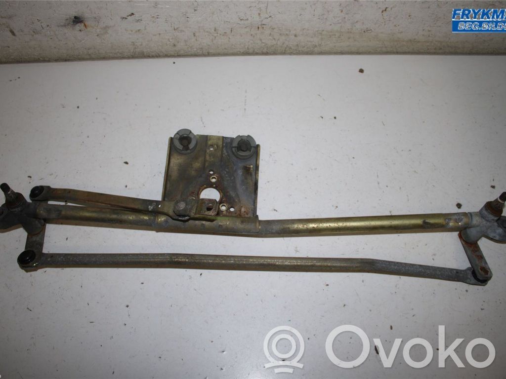 Saab 9-5 Front wiper linkage 