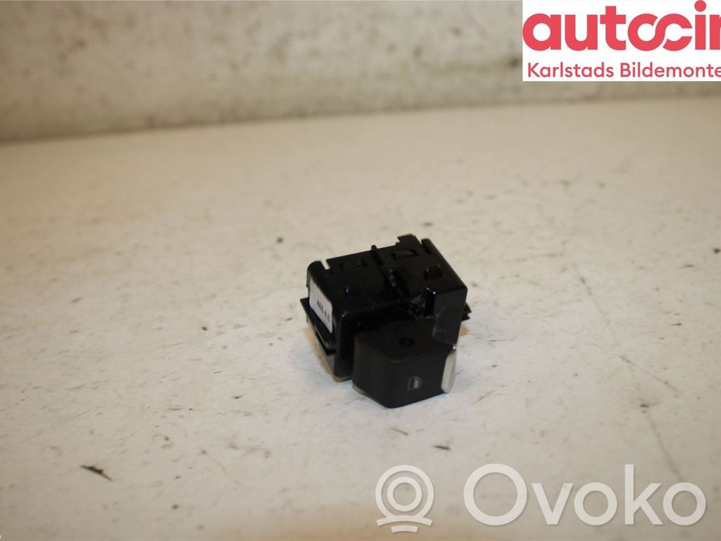 Ford Kuga III Front door window regulator with motor 