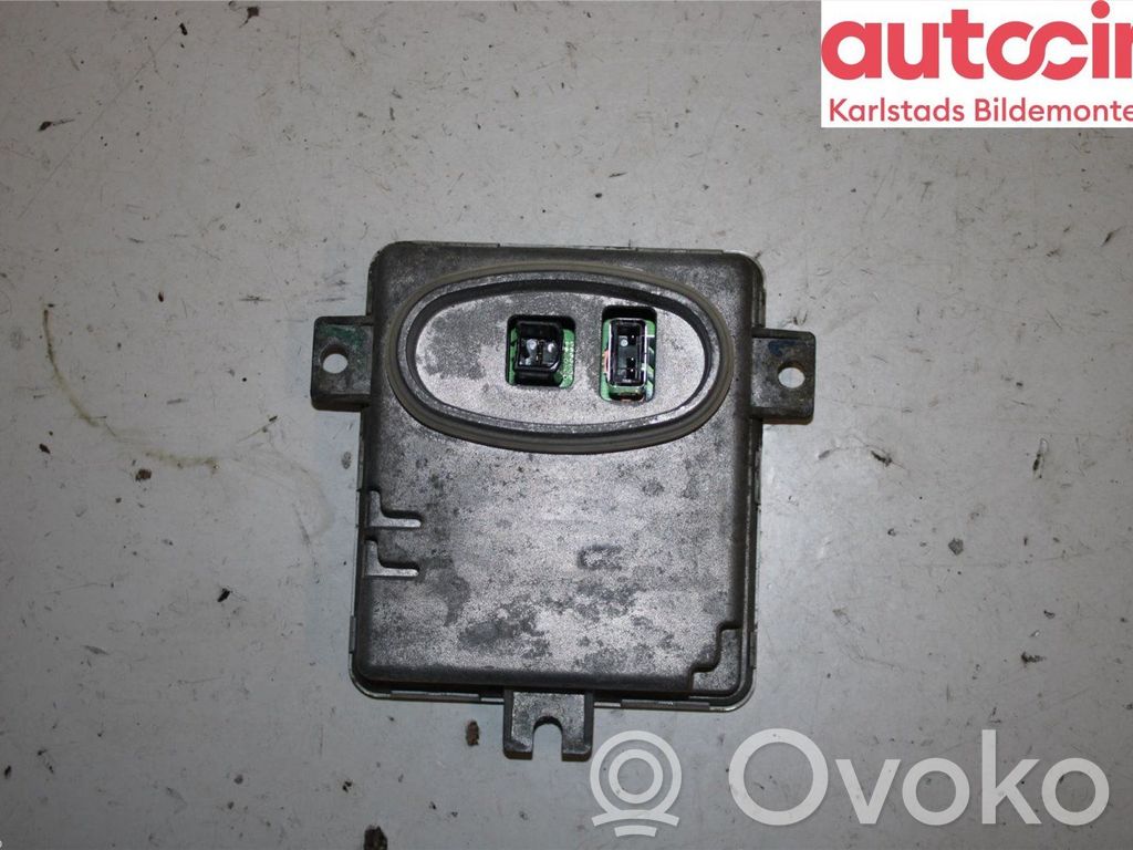 Module d'éclairage LCM   63126948180,6948180,6261110499