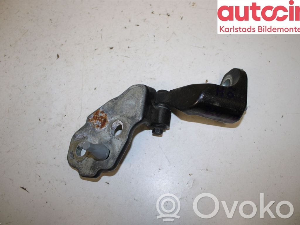 Ford Transit Front door upper hinge 