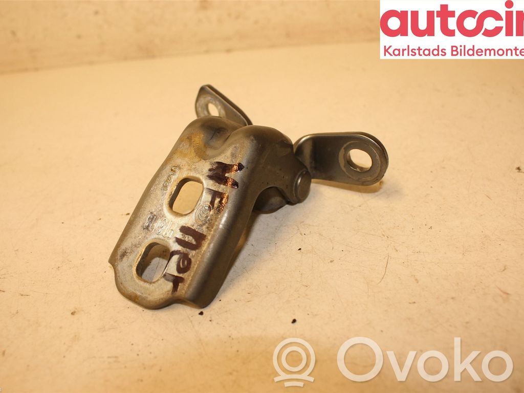 Opel Astra K Unteres Scharnier Tür vorne 