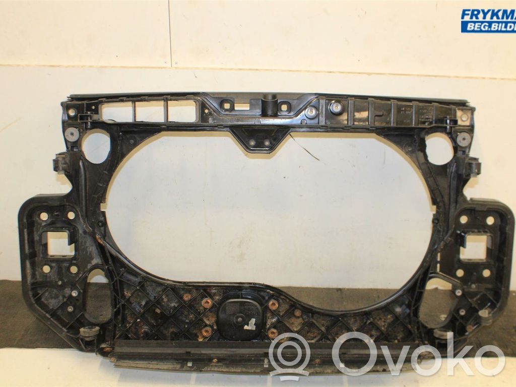 Audi A6 S6 C6 4F Radiatoru panelis 