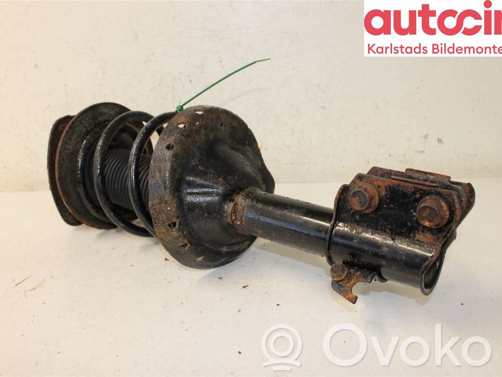 Subaru Legacy Amortyzator osi przedniej ze sprężyną 