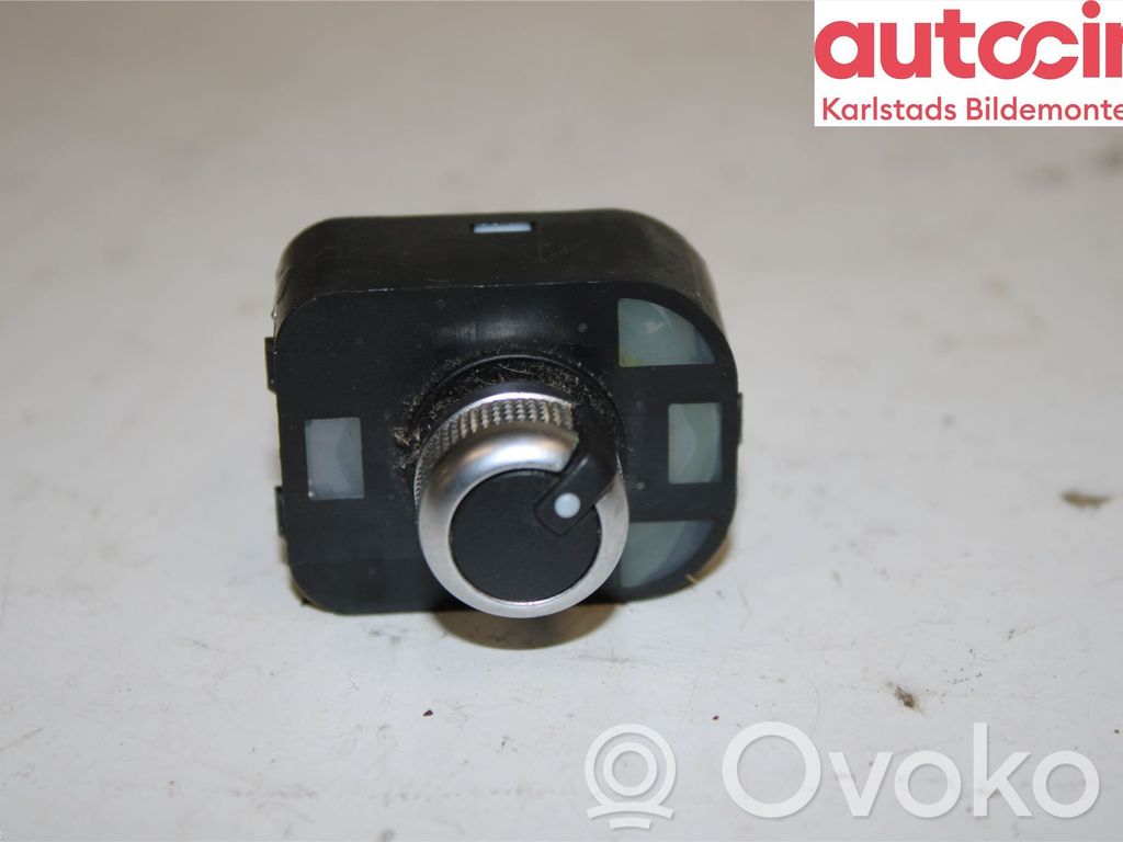Audi A3 S3 8P Wing mirror switch 