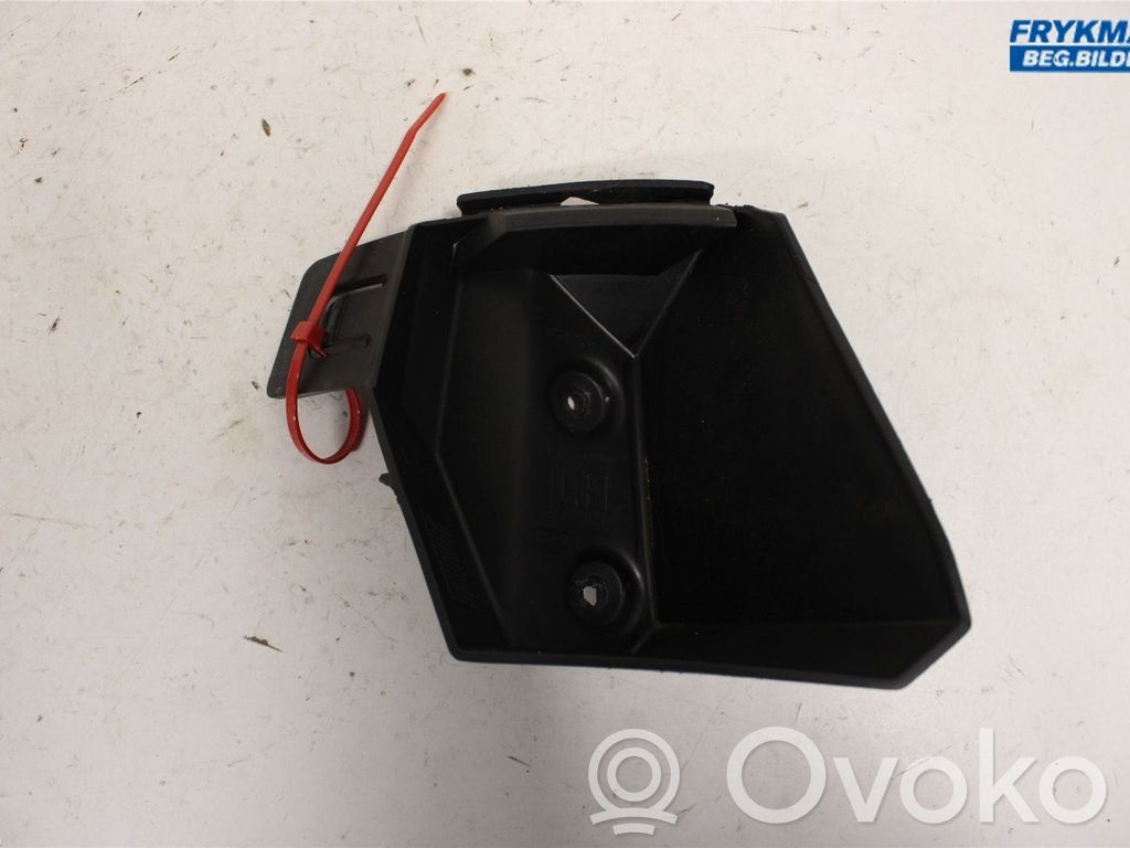 Ford Focus Rear bumper mounting bracket 