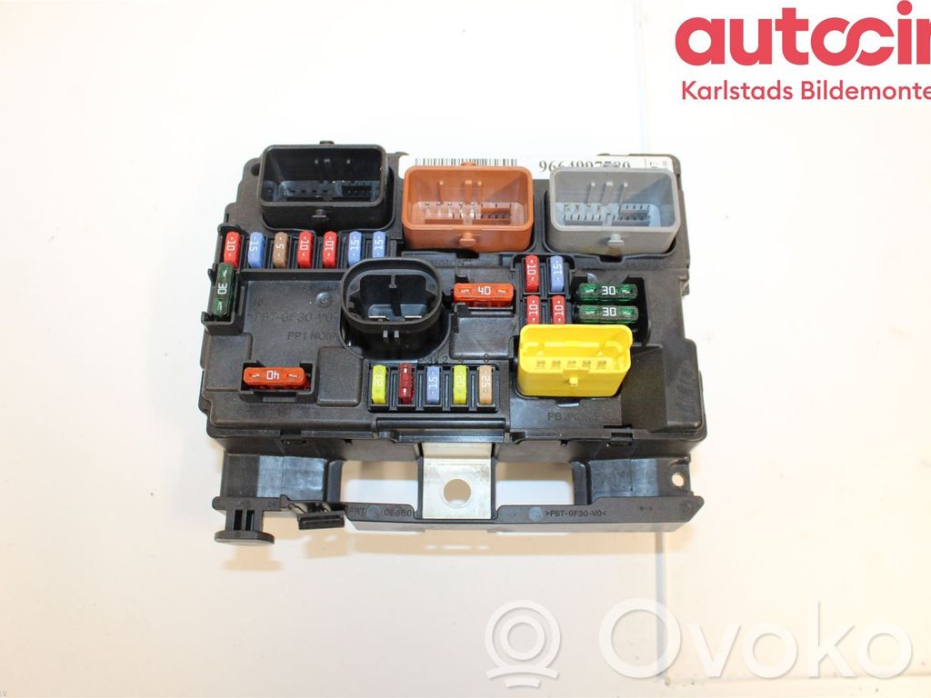 Fuse module   6500HV,9664997780,9664997780