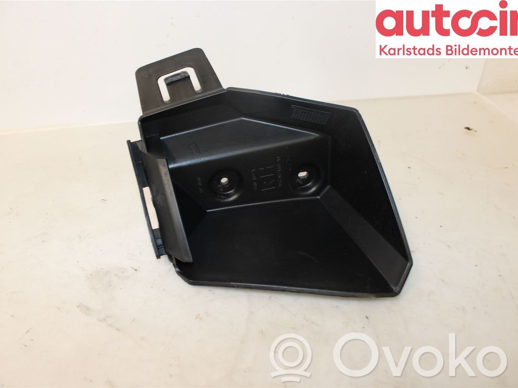 Ford Focus Rear bumper mounting bracket 