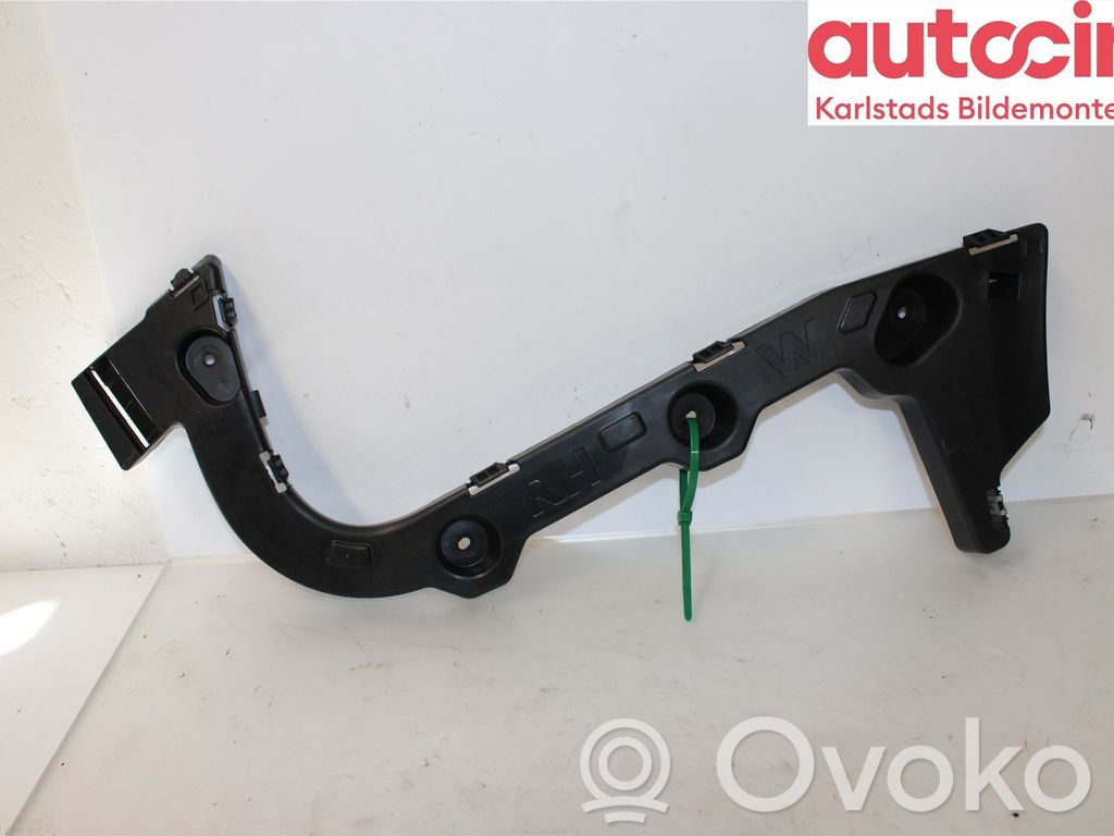 Ford Focus Rear bumper mounting bracket 
