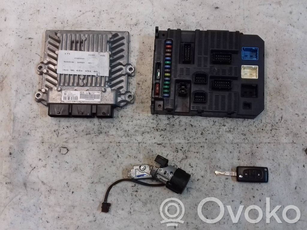 Citroen C4 I Engine control unit/module 