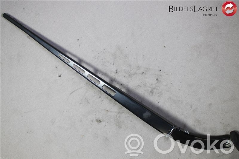 Audi A6 S6 C6 4F Wischerarm vorne 