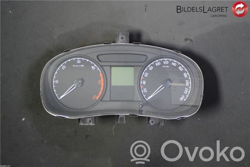 Skoda Praktik (5J8) Vitezometru (grup de instrumente) 