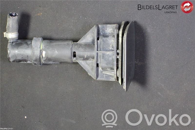 Audi A6 S6 C5 4B Ugello a spruzzo lavavetri per faro 
