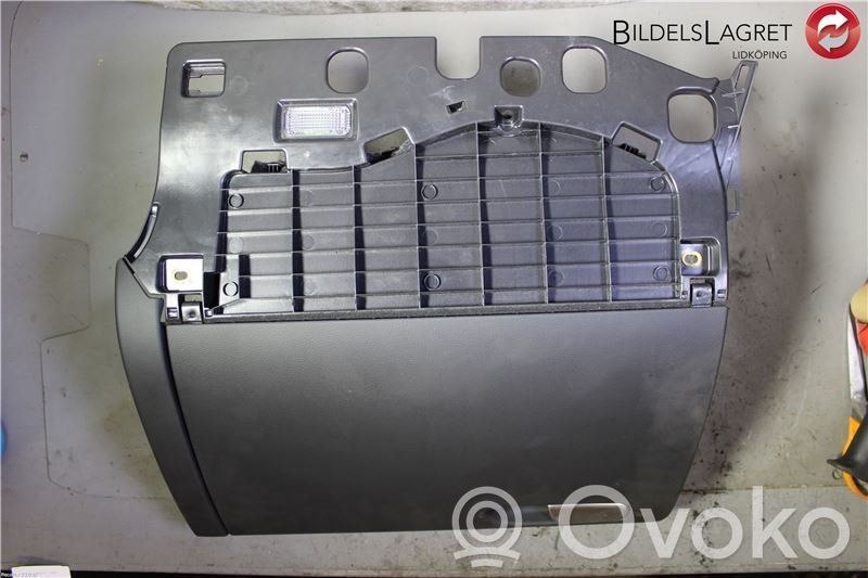 Audi A5 8T 8F Juego guantera 