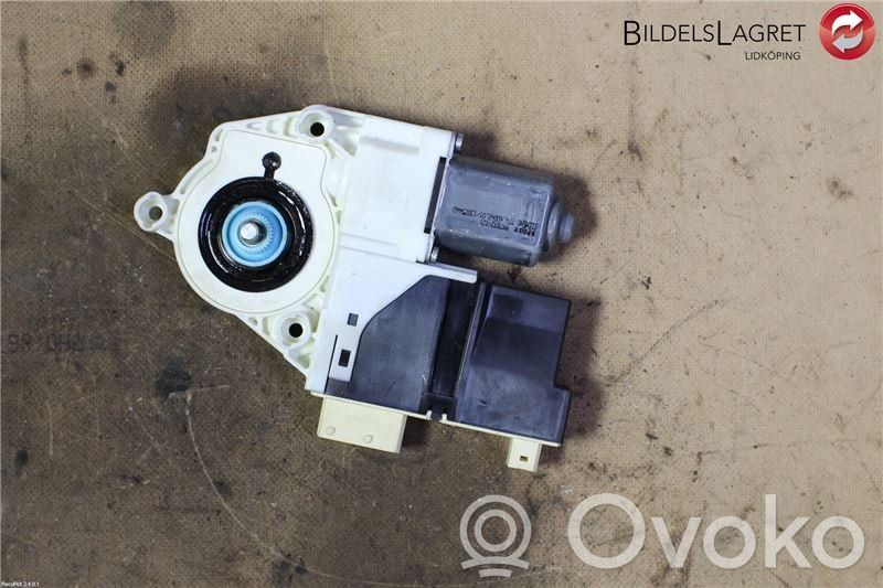 Peugeot 307 Silnik regulatora szyby drzwi przednich 