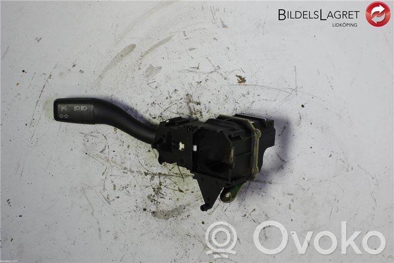 Audi A6 S6 C6 4F Leva indicatori 