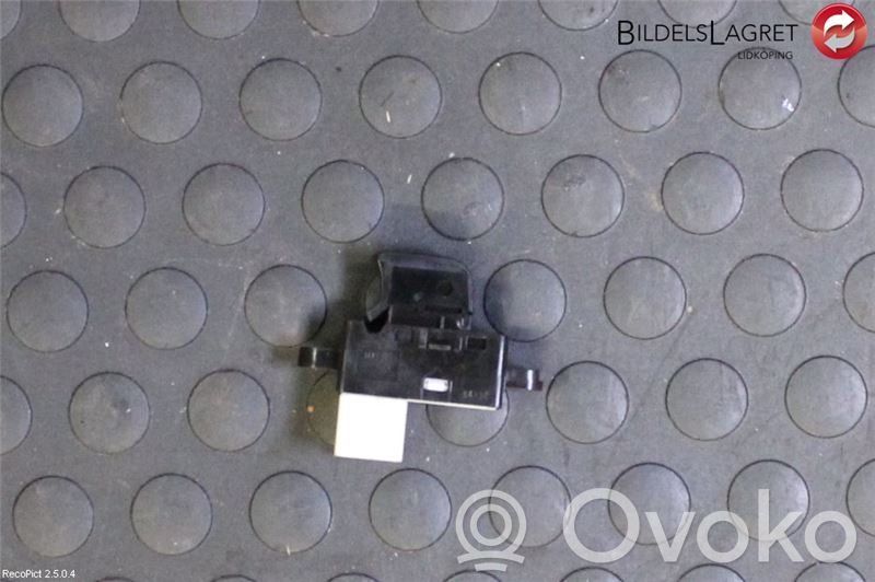 Nissan Murano Z50 Electric window control switch 