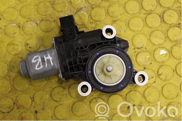 Skoda Fabia Mk2 (5J) Silniczek podnoszenia szyby drzwi tylnych 