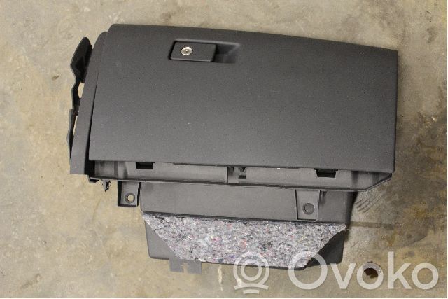 Volvo V60 Handschuhfach komplett 