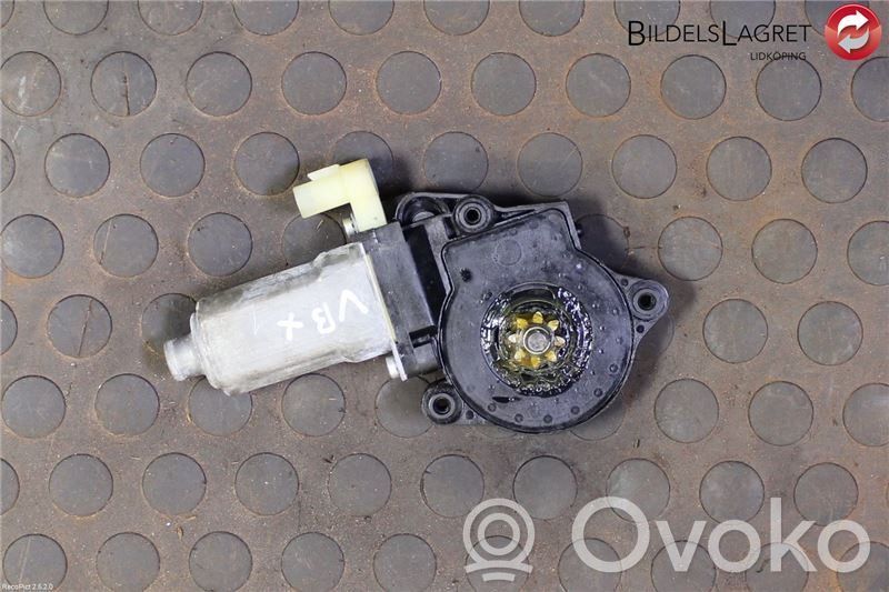 Hyundai Getz Silniczek podnoszenia szyby drzwi tylnych 