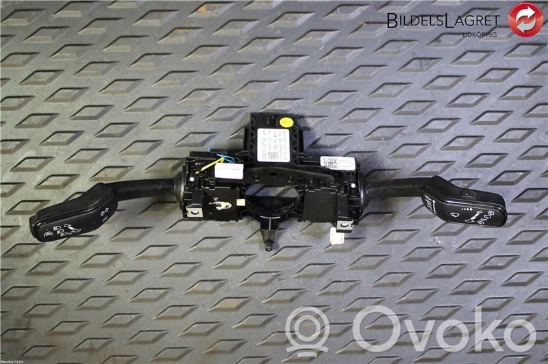 Volkswagen Golf VII Interruptor/palanca de limpiador de luz de giro 