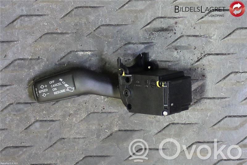 Audi Q7 4M Capteur pédale de frein 