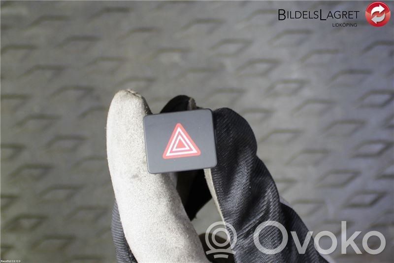 Audi A4 S4 B9 Botón interruptor de luz de peligro 