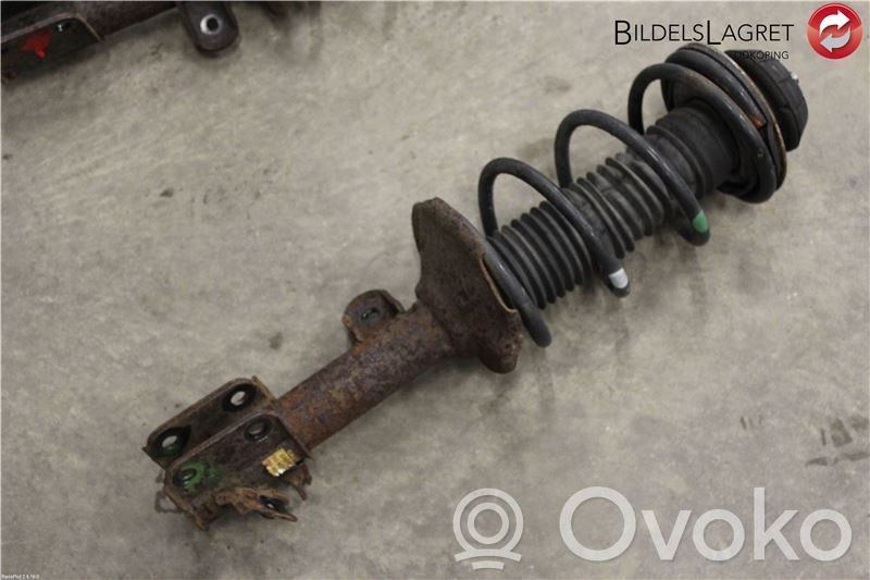 Suzuki Alto Ansamblu amortizor cu arc față 