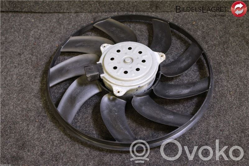 Audi A4 S4 B8 8K Elektryczny wentylator chłodnicy 