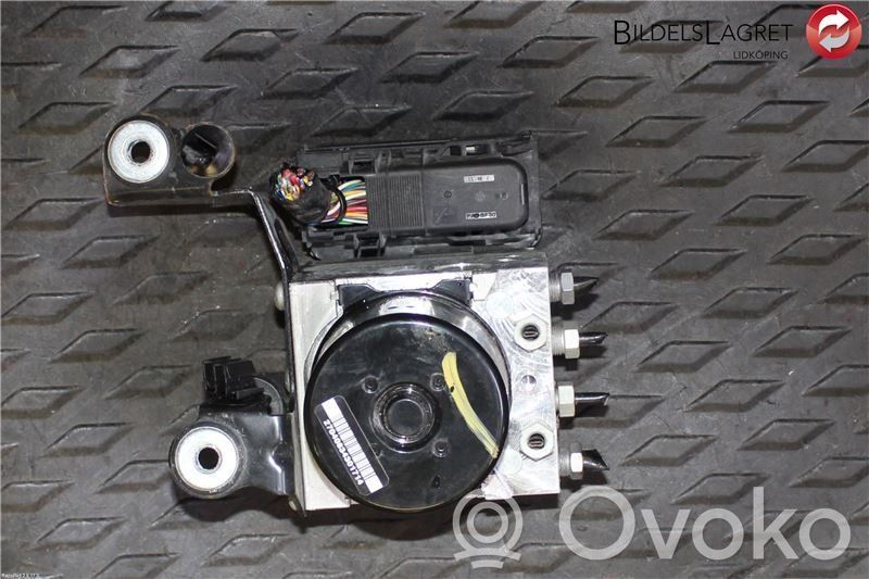 Volvo V60 ABS bloks 