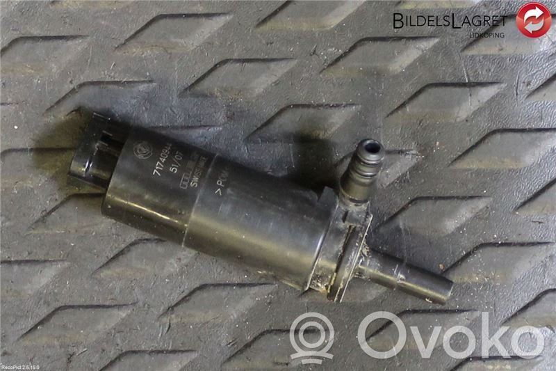 Peugeot Boxer Headlight washer pump 