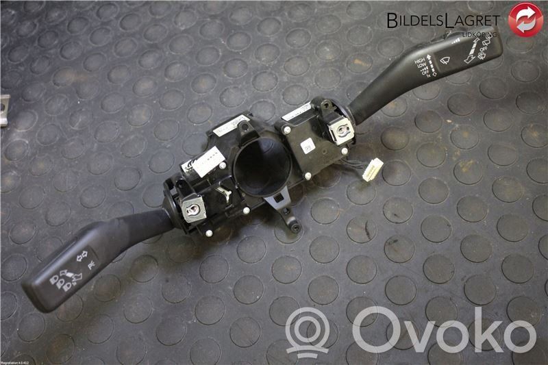 Volkswagen Caddy Interruptor/palanca de limpiador de luz de giro 