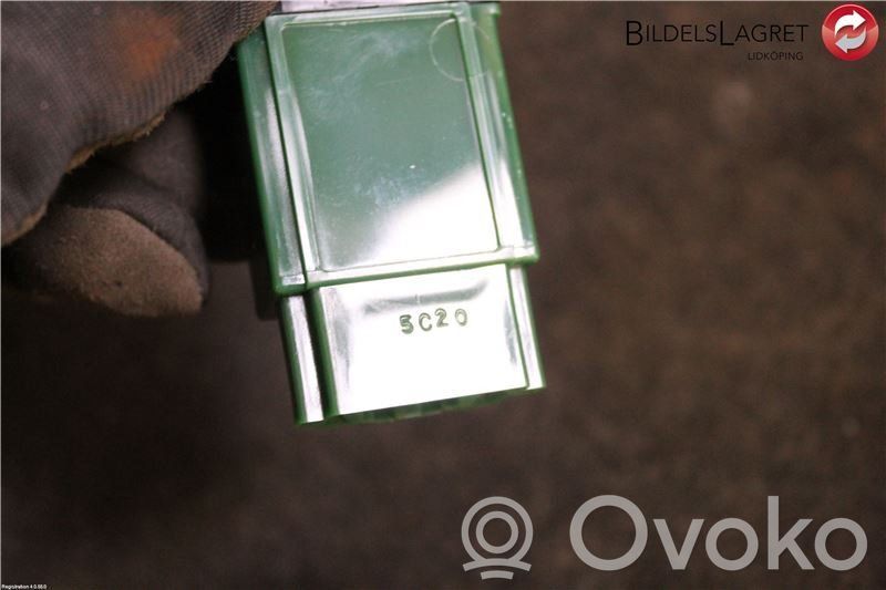 Mitsubishi ASX Light switch 