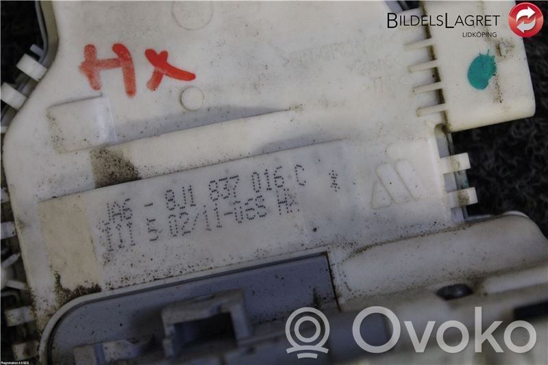 Audi A5 8T 8F Etuoven lukko 