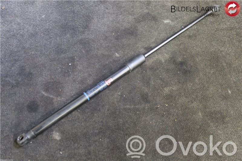 Audi A1 Tailgate strut 