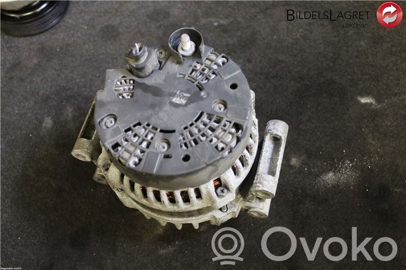 Audi A4 S4 B8 8K Alternator 