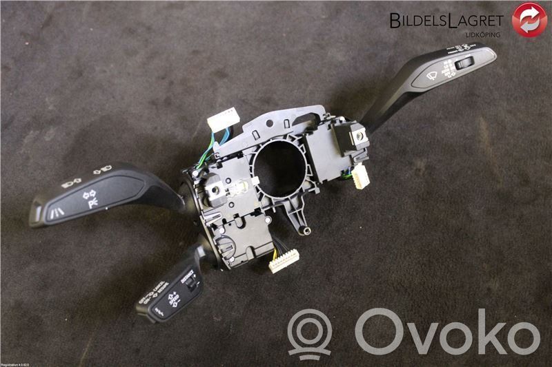 Audi A3 S3 8V Interruptor/palanca de limpiador de luz de giro 
