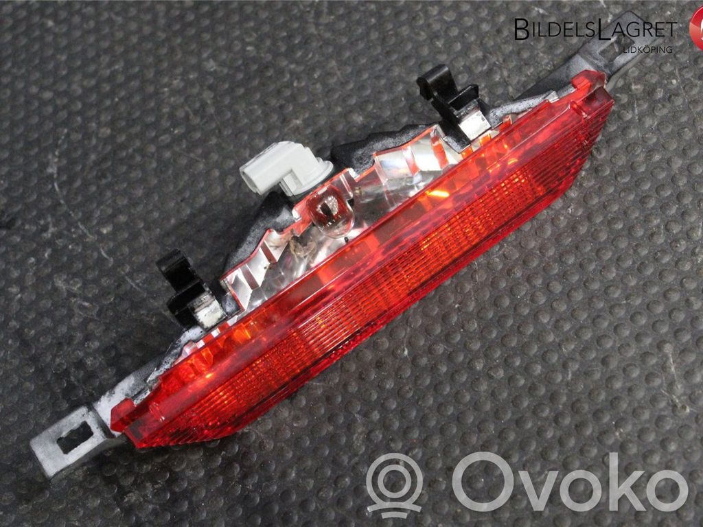 Toyota Corolla E120 E130 Third/center stoplight 