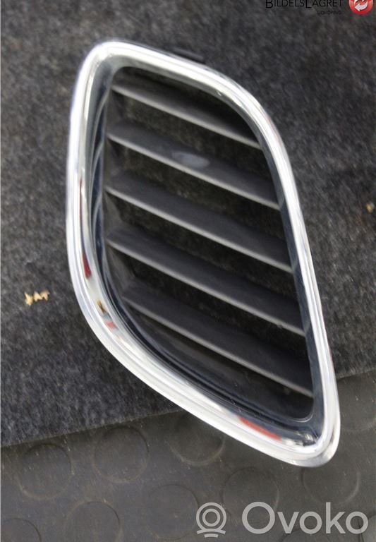Saab 9-5 Front bumper lower grill 