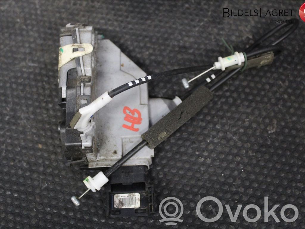 Peugeot 508 Rear door lock 