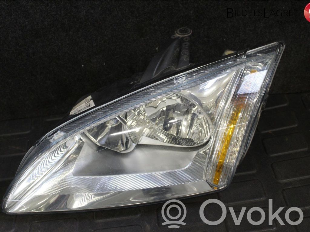 Headlight/headlamp   1480994