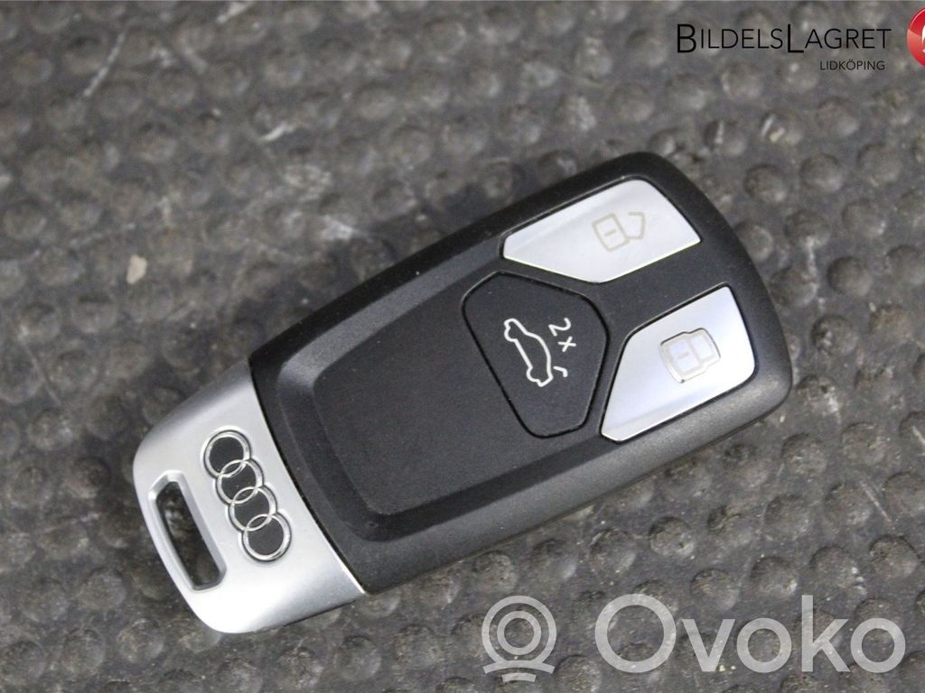 Audi A5 Ignition key/card 