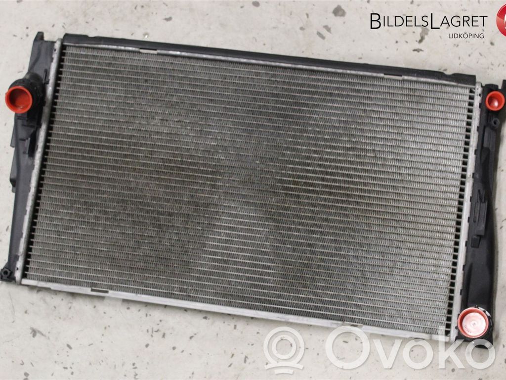 Coolant radiator   17117788903,9528191,9528191