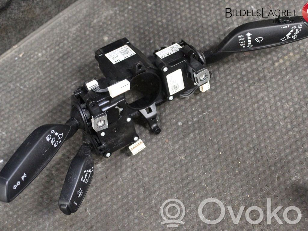 Audi Q3 8U Wiper turn signal indicator stalk/switch 