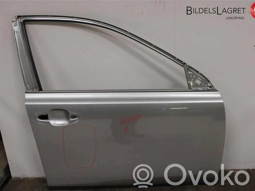 Subaru Legacy Priekinės durys 