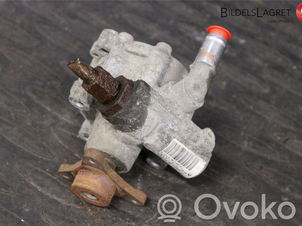 Opel Vivaro Ohjaustehostimen pumppu 