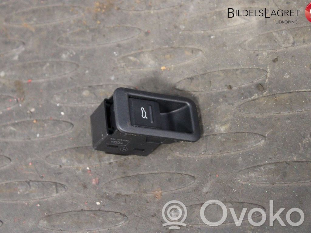 Audi Q3 F3 Botón interruptor de maletero abierto 