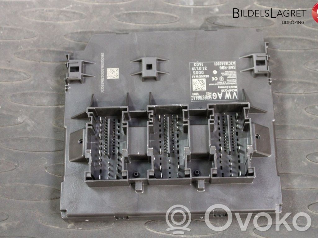 Seat Alhambra (Mk2) Module confort 