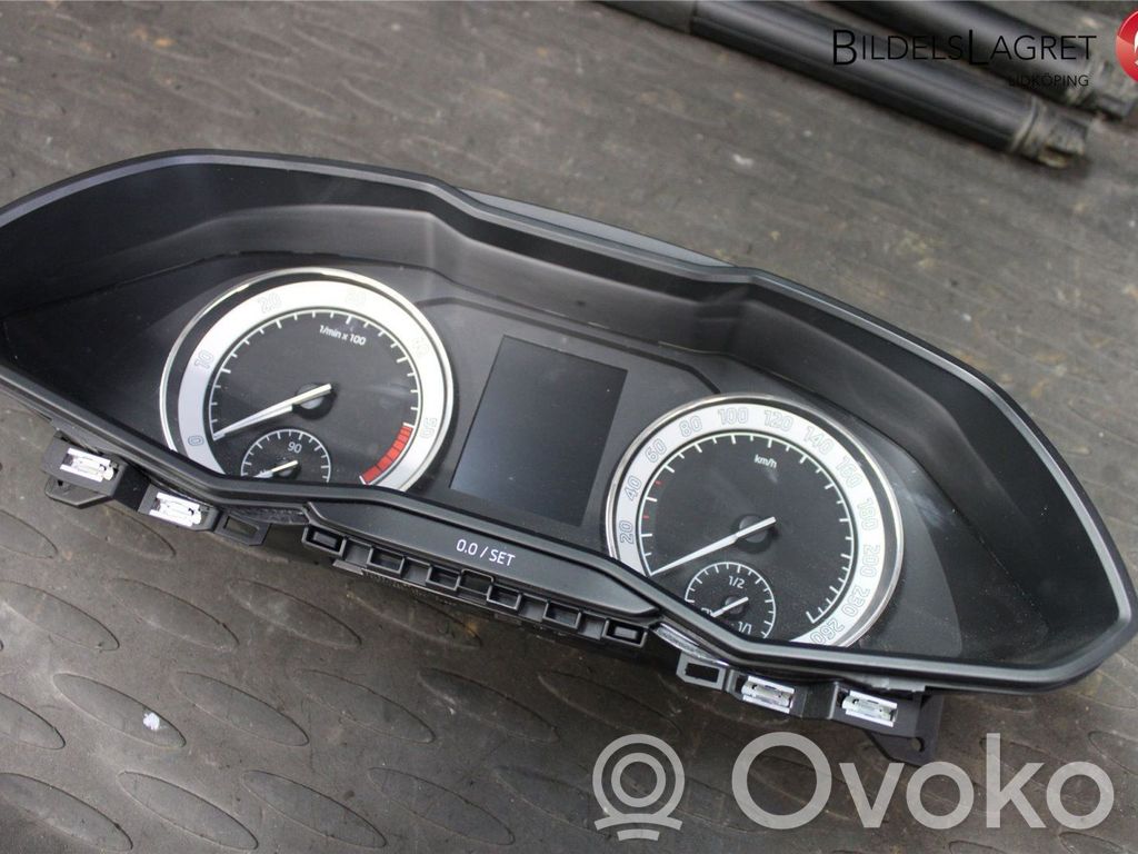 Skoda Superb B8 (3V) Vitezometru (grup de instrumente) 